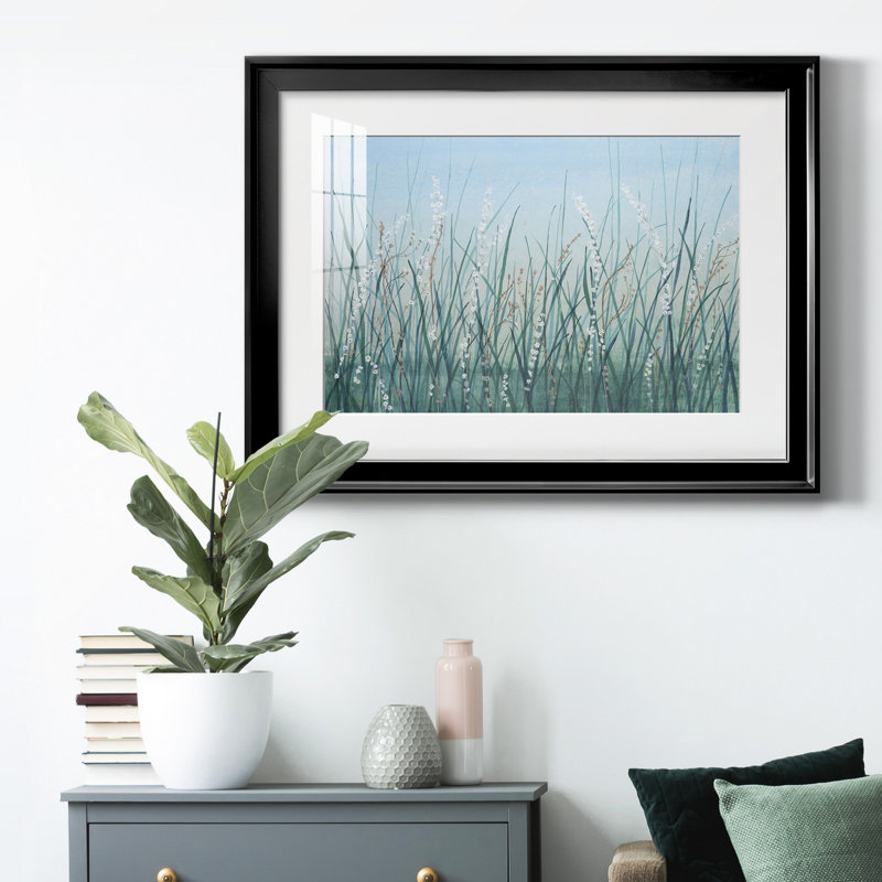 «Tall Grass II», reproduction encadrée de qualité supérieure - prête à être accrochée, Cadre noir, Blanc