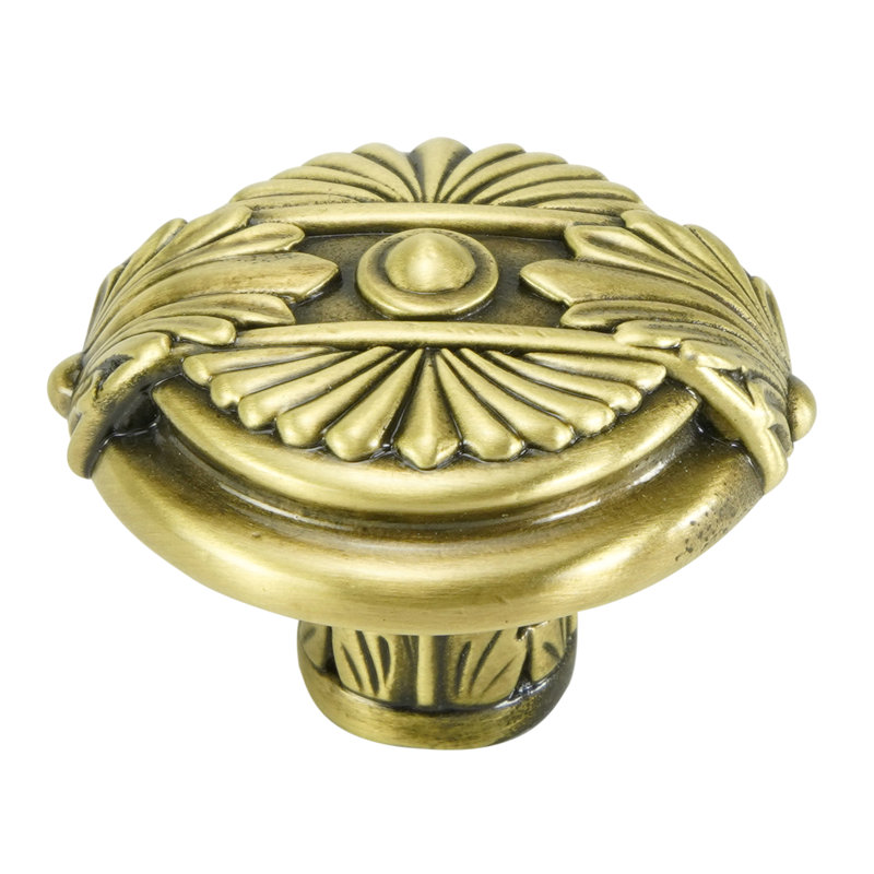 NANTUCKET KNOB IN BURNISHED BRASS PLATE