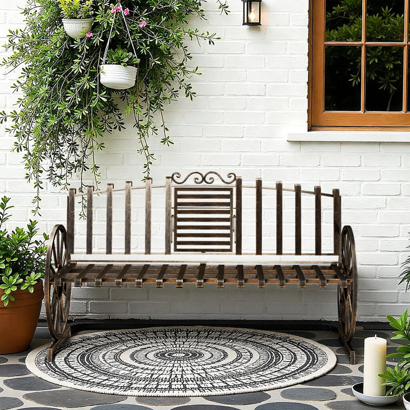 Banc d'extérieur en métal de 143 cm de large, banc de bienvenue pour porche, banc de jardin avec table rabattable et accoudoirs en forme de roue de chariot