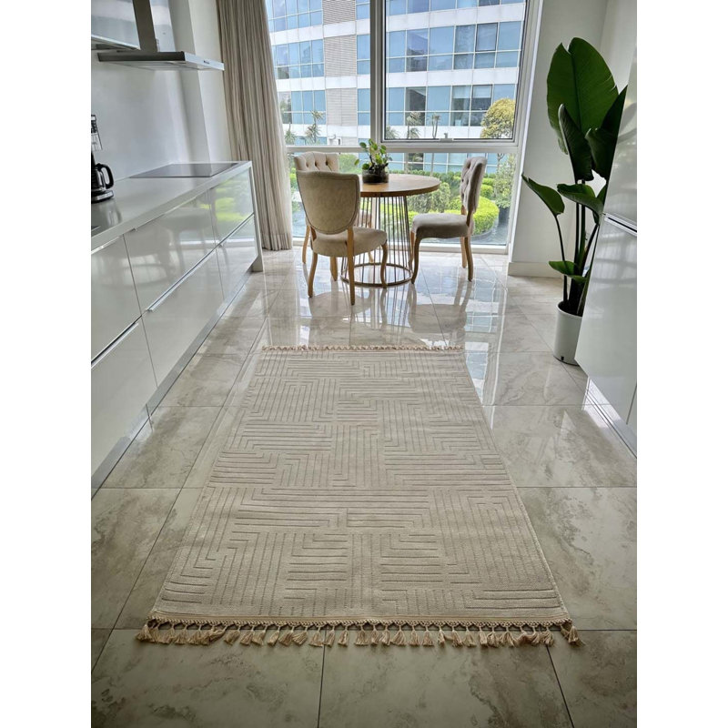 Lannes Indoor / Outdoor Rug, Rectangle 2'7'' x 10'6''