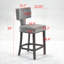 Ensemble de 2 tabourets de bar à hauteur de comptoir, chaise d'appoint rembourrée en tissu de lin de ferme avec dossier incurvé et clous en cuivre, structure en bois franc-452769254