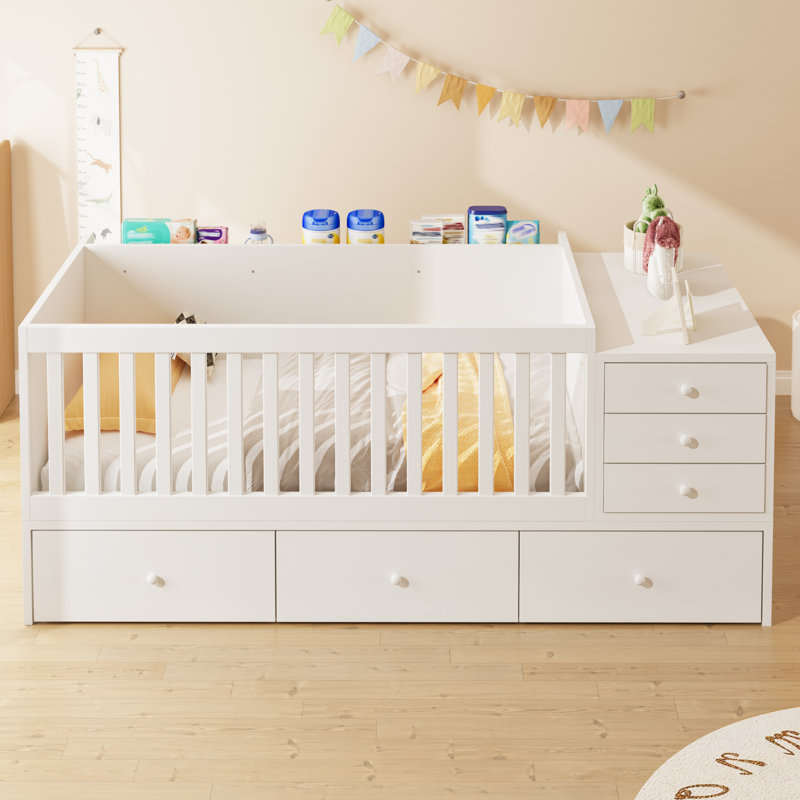 Lit de bébé convertible 2 en 1 Nestled avec garde-corps en bois massif et tiroirs de rangement