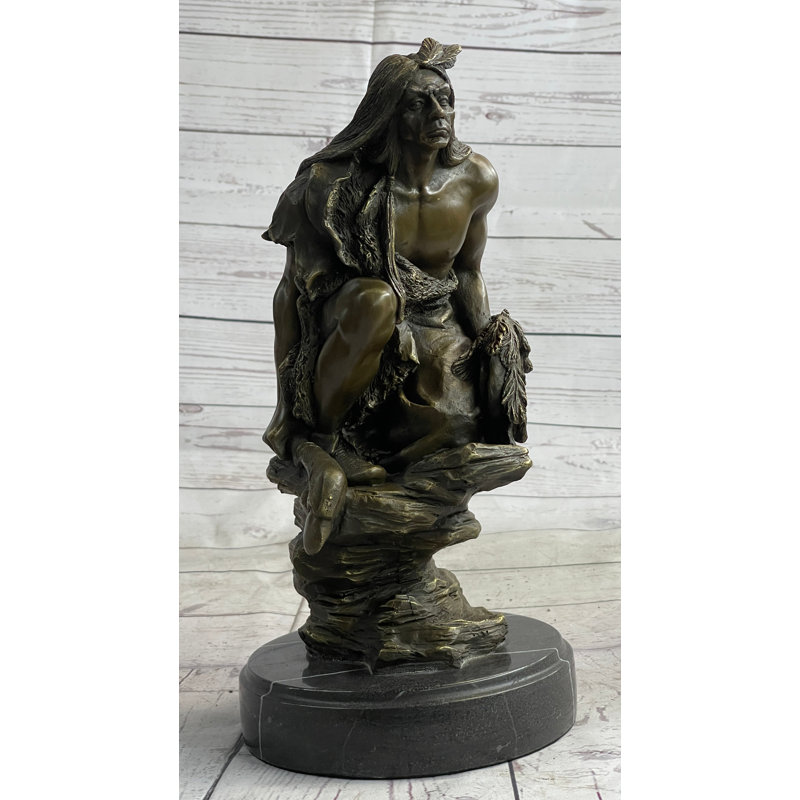 Figurines et sculptures Teyanah