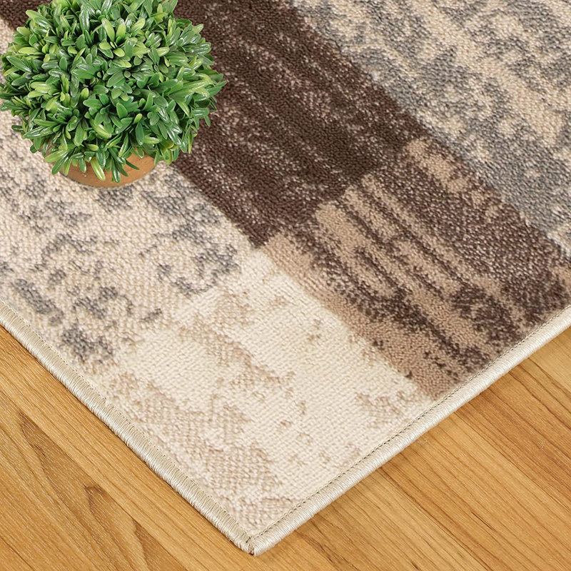 Tapis de couloir ou tapis d'intérieur à motif de patchwork géométrique contemporain Valenti, Rectangle 3 pi x 5 pi