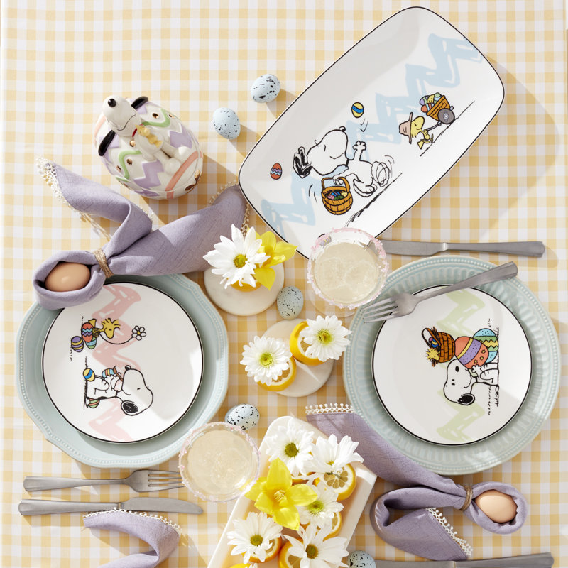 Peanuts Easter Snoopy 4-Piece Accent Plates Set