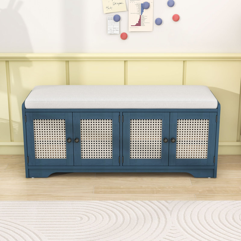 Banc de rangement rustique avec portes en rotin tissé, tablettes réglables et coussin amovible pour le vestibule