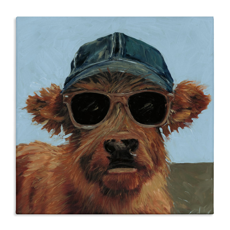 Vache en toile de casquette de baseball, design par Wani Pasion, H 24 po x l 24 po