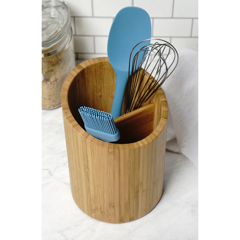 Porte-outils en bambou