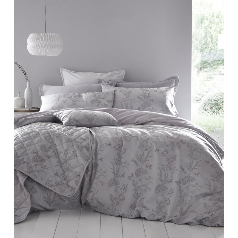 Jordao Floral Duvet Cover Set, Double Duvet Cover + 2 Standard Pillowcases, Lilac