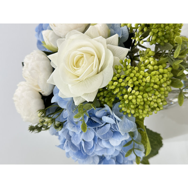 Hortensia avec pivoine, rose et baies vertes, arrangement de fleurs artificielles 