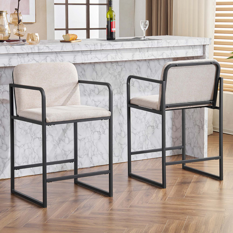 Ensemble de 2 tabourets de bar rembourrés à hauteur de comptoir avec accoudoirs, structure en métal et siège rembourré, chaise de salle à manger confortable pour îlot de cuisine, bar ou restaurant