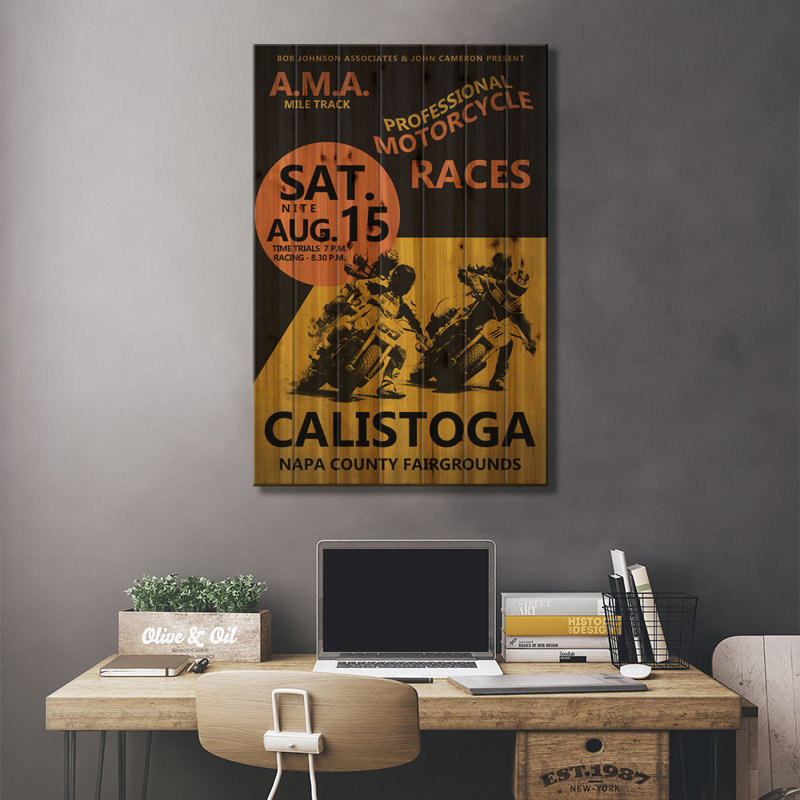 Calistoga, impression de courses de motos sur verre acrylique, H 32 po x l 24 po x P 0,25 po, Acrylique