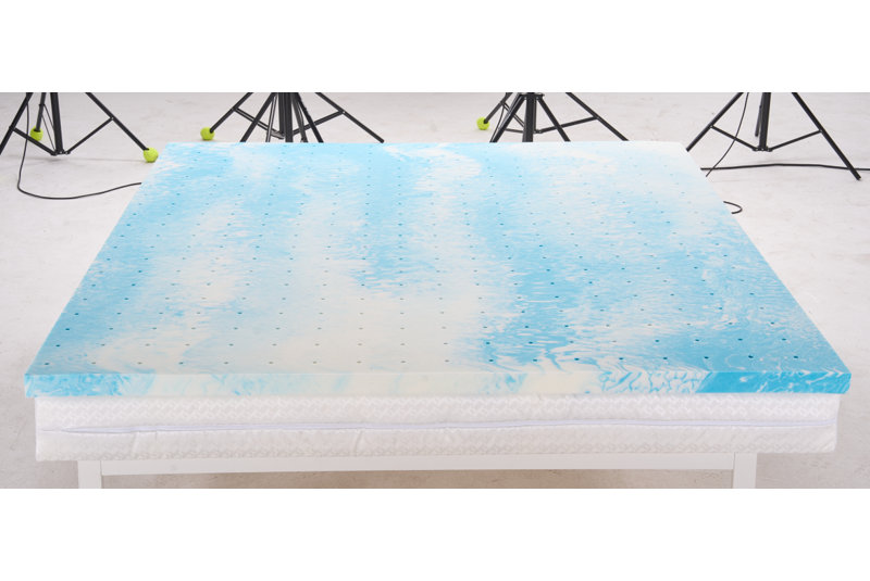 Cooling Memory Foam Mattress Topper, Queen, 2"