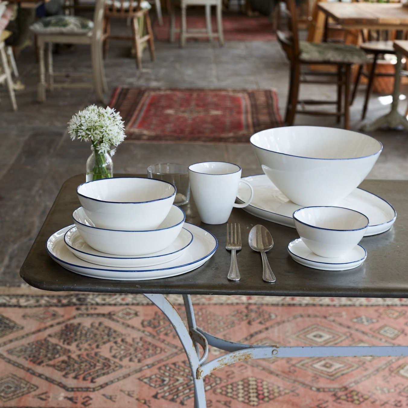 Abbesses Porcelain Dinnerware Set, White/Blue