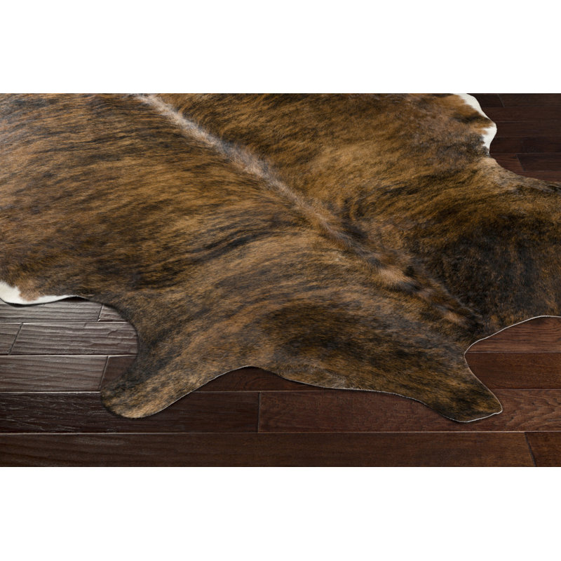 Renay Leather Animal Print Indoor Rug, Novelty 5' x 5'