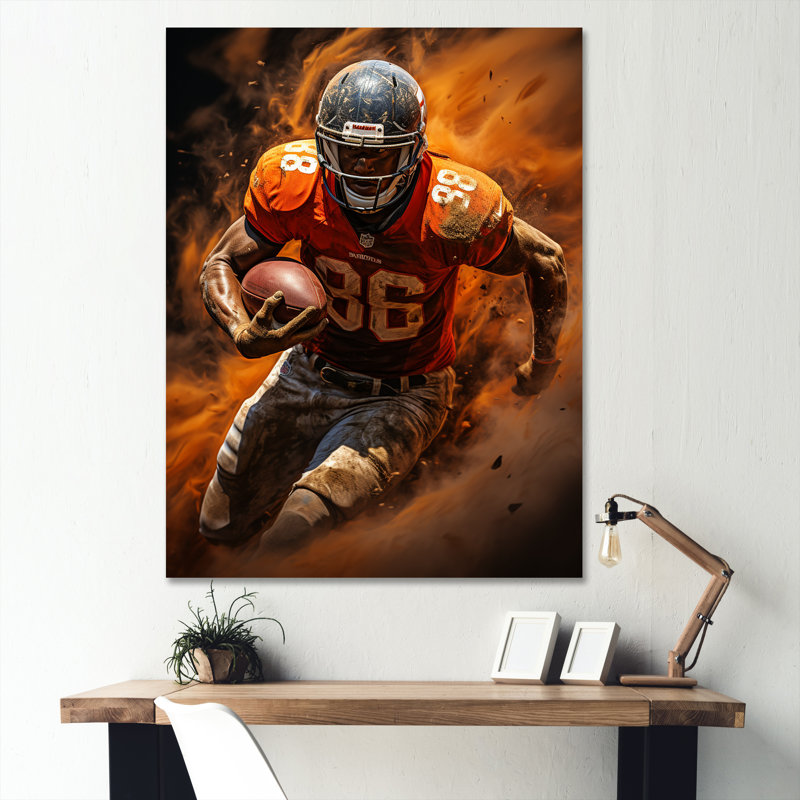 Orange Football Explosive Drives - reproduction sur toile, Toile tendue, H 44 po x l 34 po x P 1,5 po