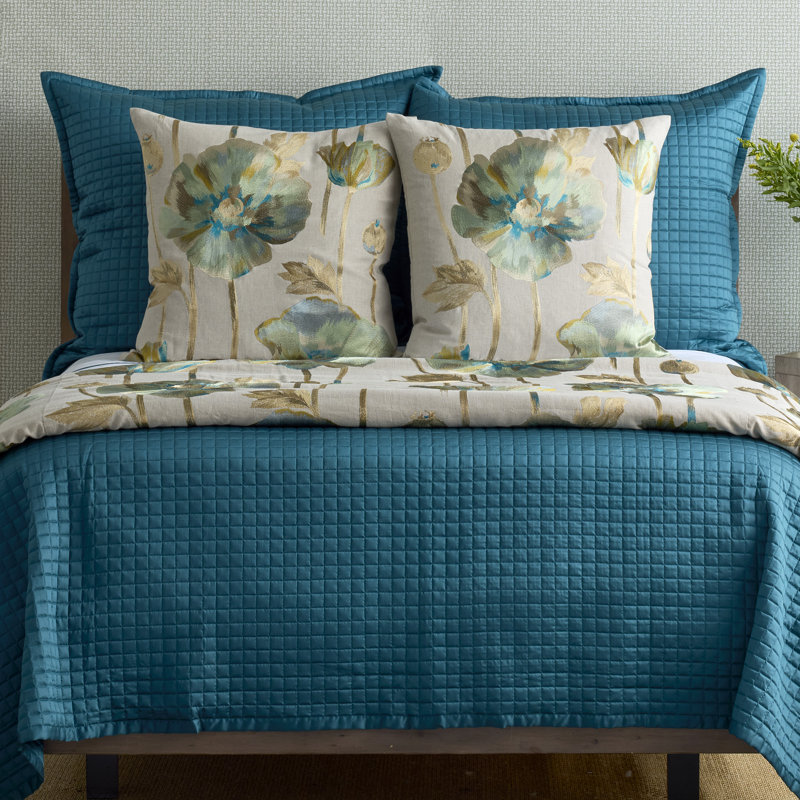 Ready-to-Bed Reversible Quilt, King Quilt, Teal