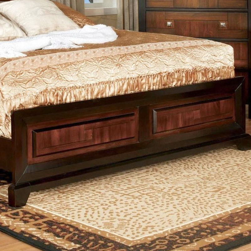 Grand lit, fait de bois massif en noyer, mobilier de chambre à coucher moderne de style transitionnel