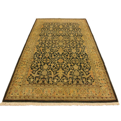 Madoka Wool Oriental Indoor Rug