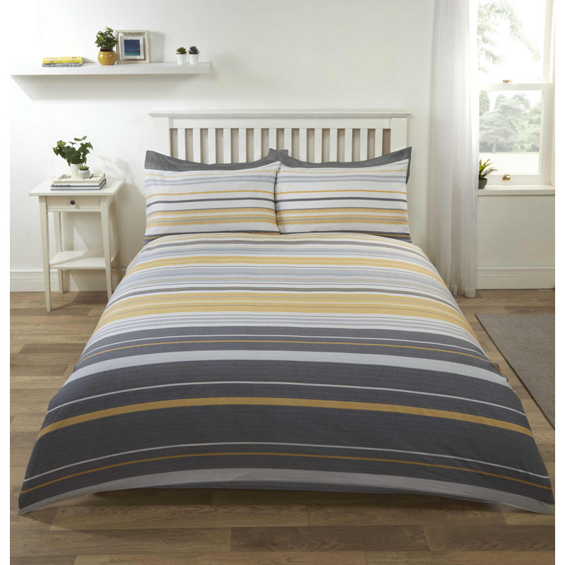 Auriona Striped Duvet Cover Set with Pillowcases, Kingsize - 2 Standard Pillowcases, Blue