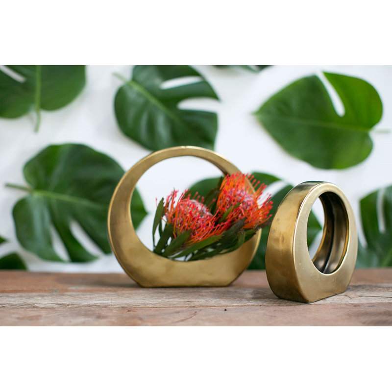Ceramic Planter, 5.75" H x 1.75" W x 5.75" D