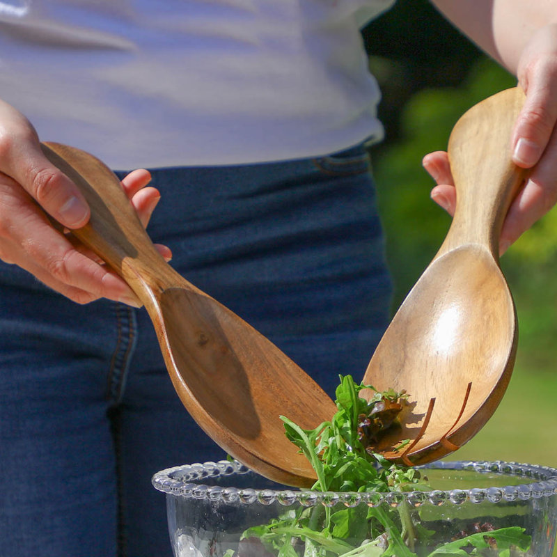Luyster Serving Piece