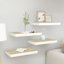 Ensemble de 4 tablettes murales pour cadres photo-558666822-566076452