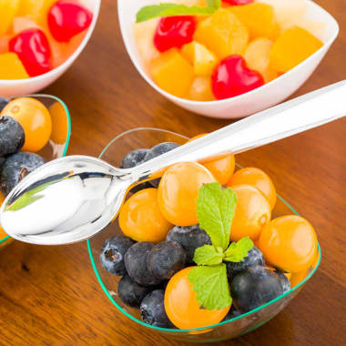 disposable plastic fruit salad bowl with