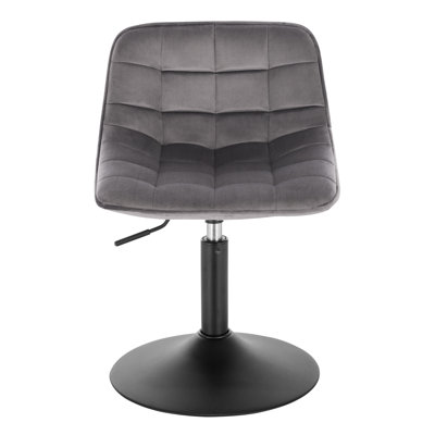 Height-Adjustable Bar Stool Set From Tarquin