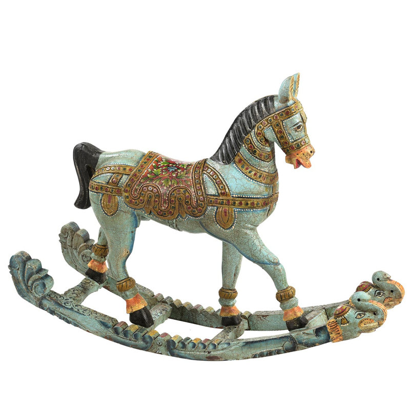 Figurines & Sculptures