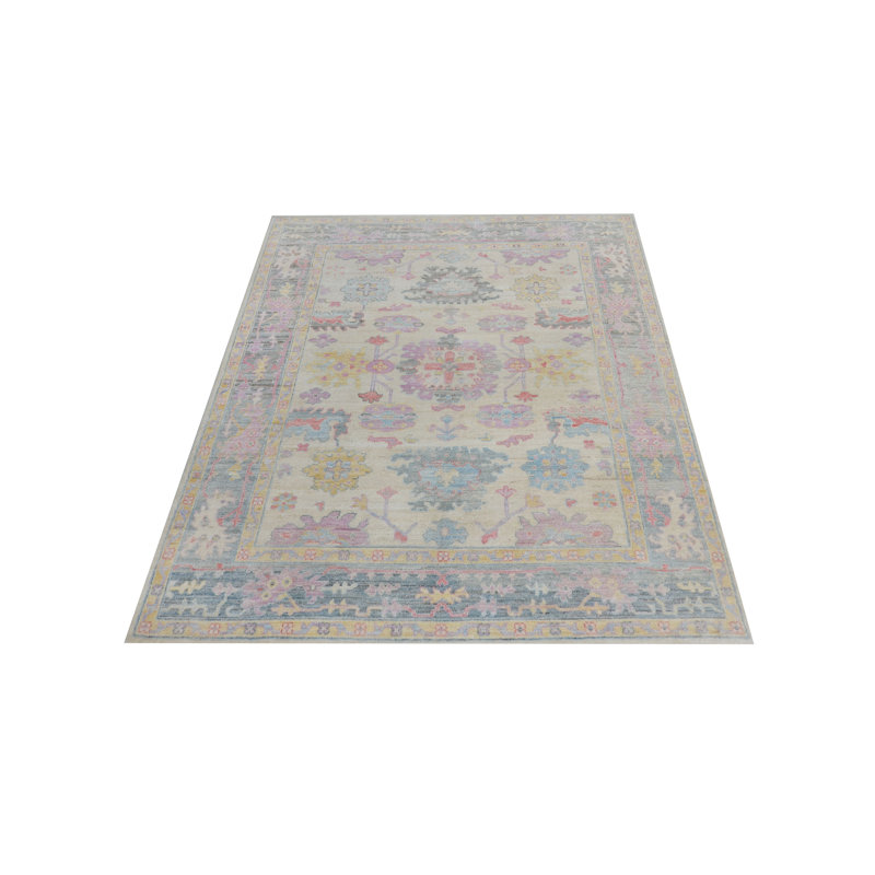 Ushak Wool Weft