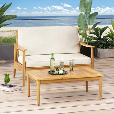 Table basse en bois robuste pour l'extérieur