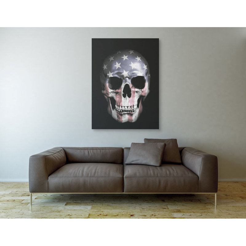 Art mural sur toile, "American Skull" par Nicklas Gustafsson, H 54 po x l 40 po x P 1,5 po
