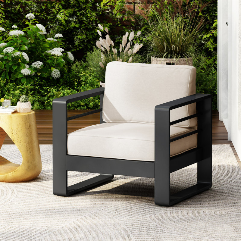 Fauteuil club Maya Bay Mp1 (excluant la table)