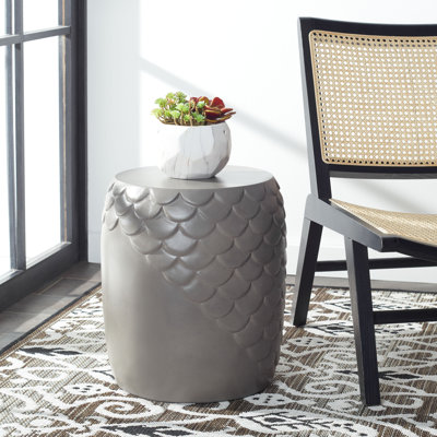 Tabouret décoratif en béton Mamie