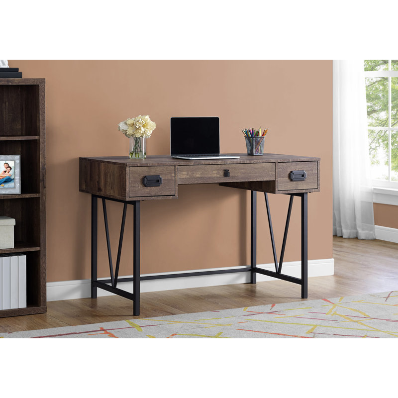 Bureau d'ordinateur (sans les chaises de bureau), Brun