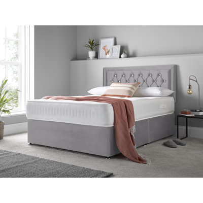 Macungie Bed