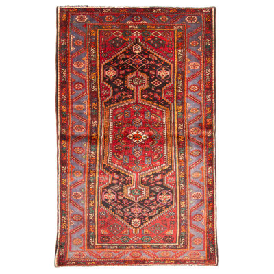 Tapis noir Anadol 4 pi 6 po x 7 pi 5 po
