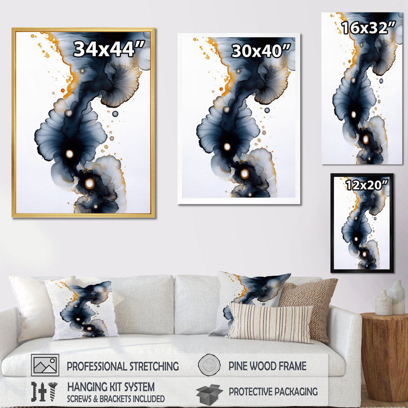 Lovely Dreams Rhythms Gold & Denim Ink Clouds I - Peinture abstraite, art mural, salon, H 32 po x l 24 po, Toile tendue