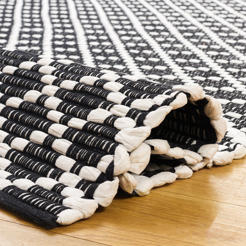 Montauk 175 Hand Woven 80% Paper Chindi; 20% Cotton Machine Washable Geometric Rug, Rectangle 4' x 6'
