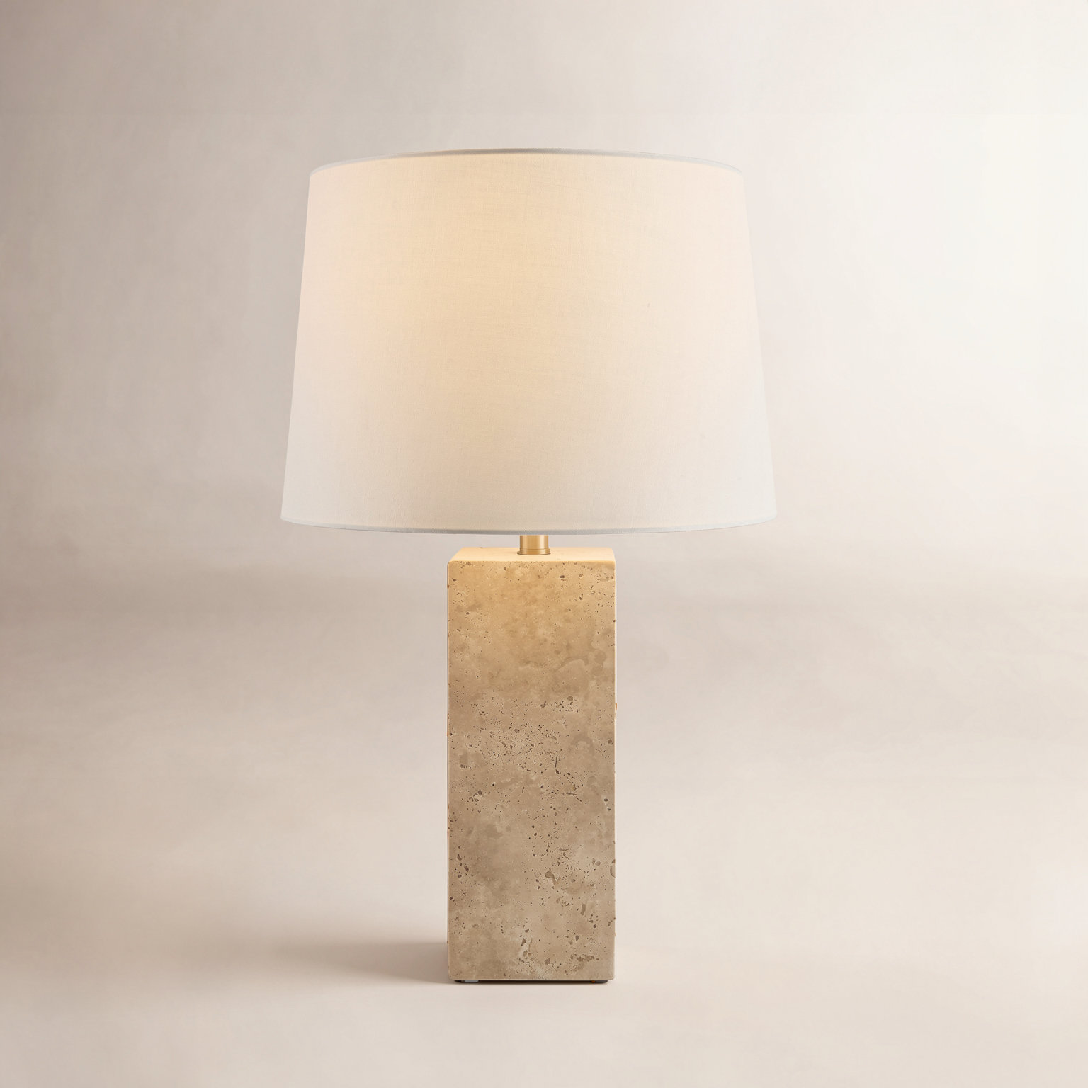Galey Alix x Livabliss Autumn Laurel Table Lamp, 22" H x 14" W x 14" D, Drum