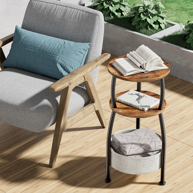 Petite table d'appoint ronde à 3 niveaux avec table d'appoint et panier de rangement pour canapé, Brun rustique / noir, Noir