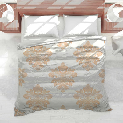 Ornate Floral Damask Comforter