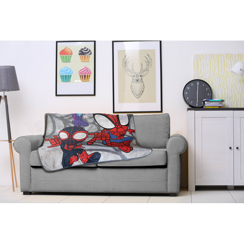 Marvel Spidey & His Amazing Friends - Miles Morales & Ghost Spider Gwen Fluffy Throw Blanket