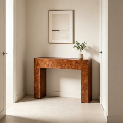 Console en bois de style américain.