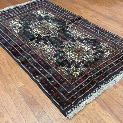 Tapis en laine noué à la main Bungalow Rose