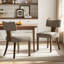 Chaise rembourrée avec coussin épais, pieds en bois massif-129034637