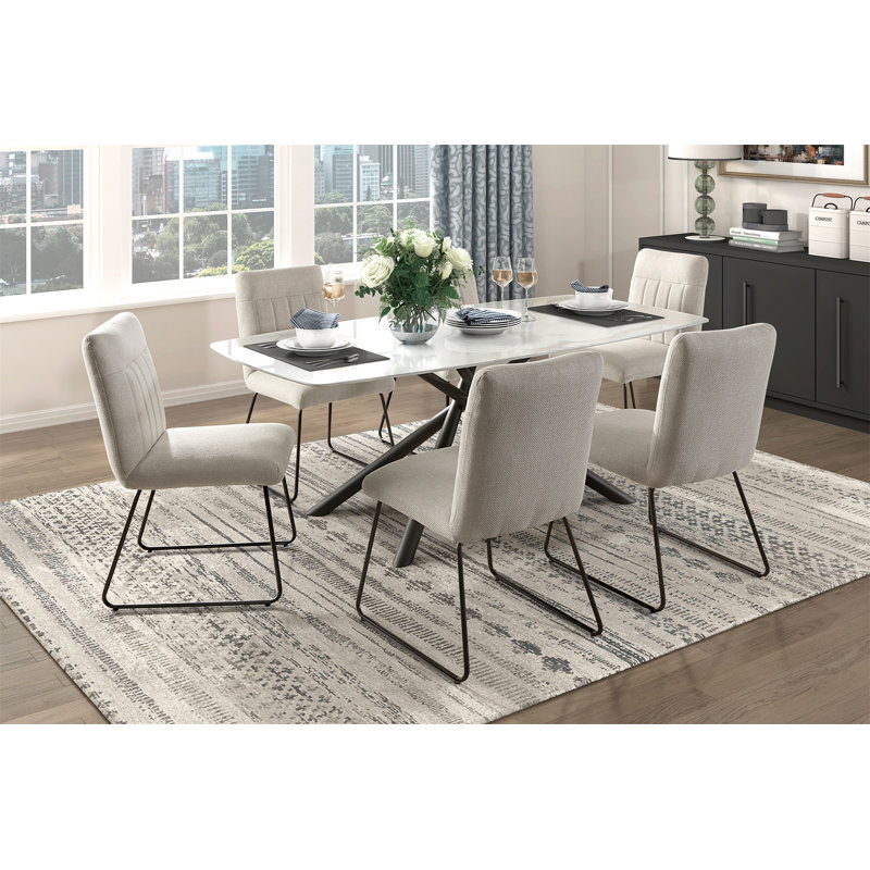 Ensemble de 2 chaises d'appoint rembourrées en tissu beige avec pieds noirs