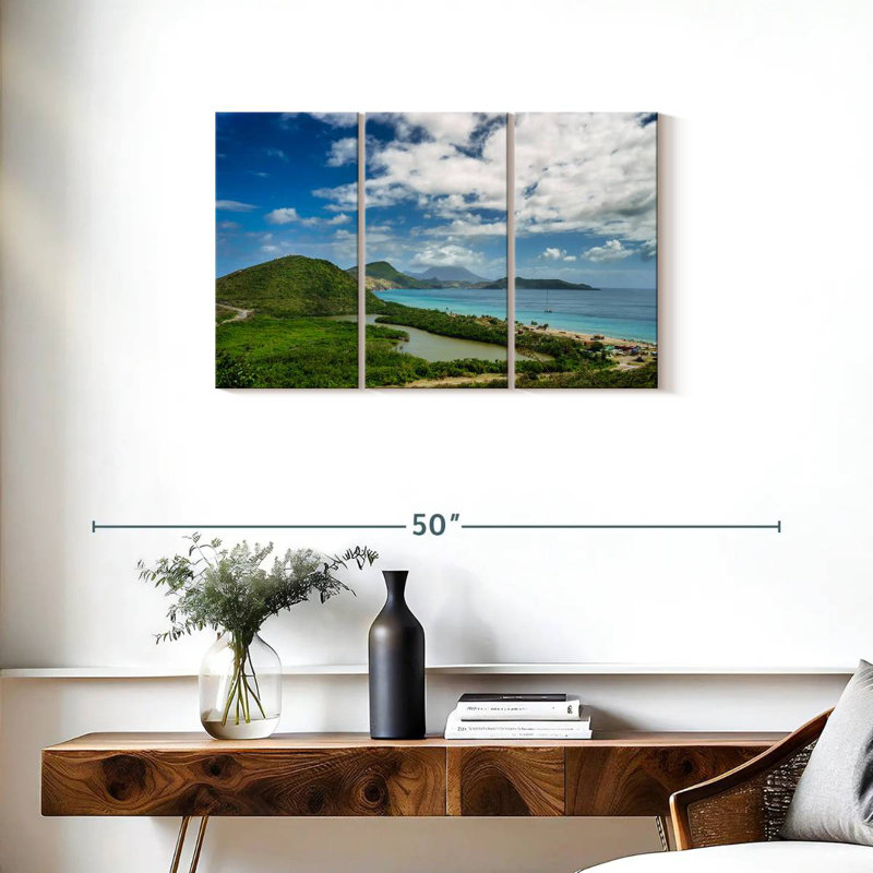Lush Caribbean Heaney, 20" H x 33" W