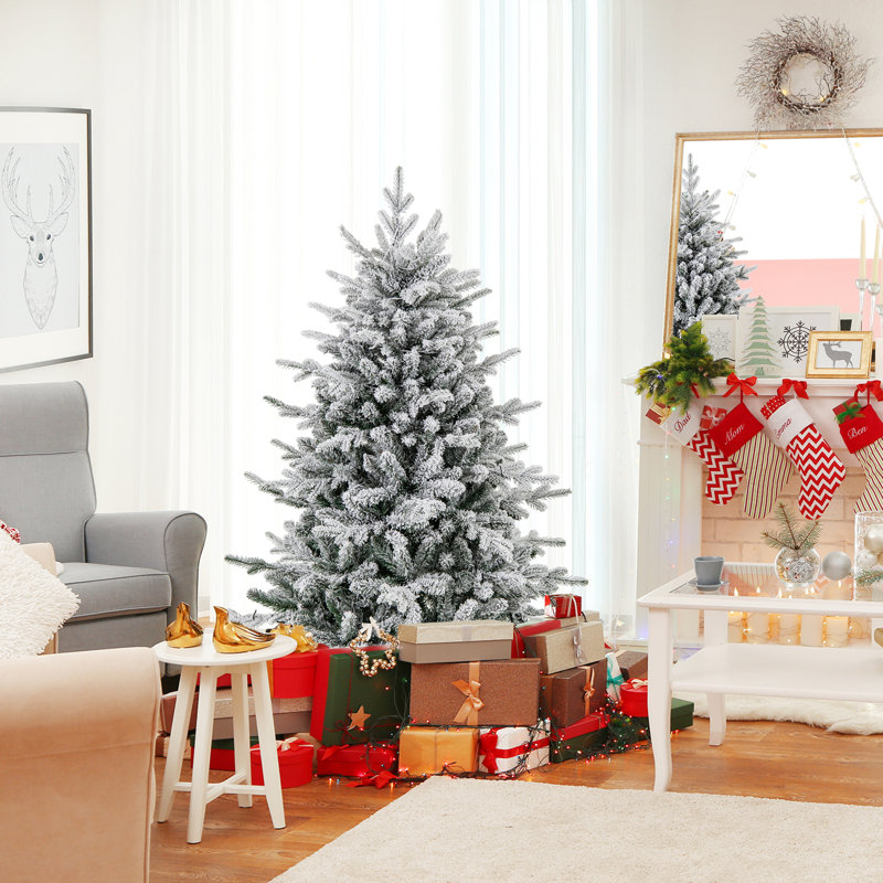 Lighted Artificial Christmas Tree, 4.5'